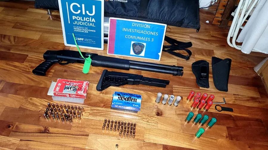 año-nuevo-balvanera-arsenal-de-armas-disparos