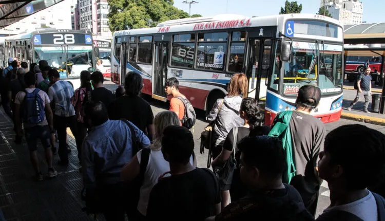 687174-colectivos-g0018240-avila-20-750x430-1