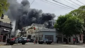 incendio-en-parque-patricios-28-10-png.