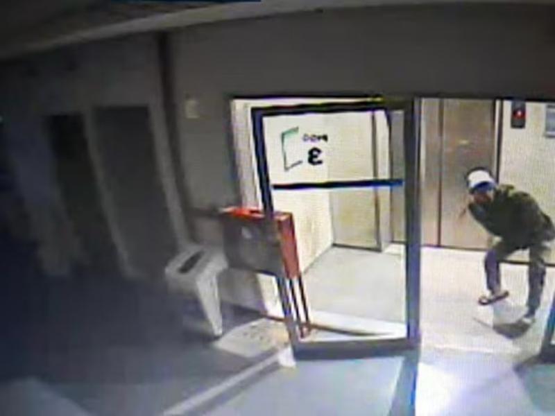 699c744b67635_800x600